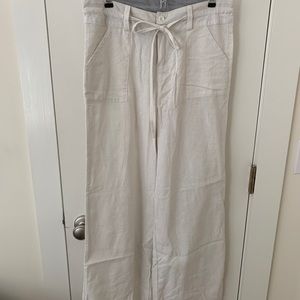 Beachy linen wide leg pants